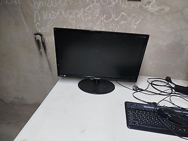 monitor tutucu: Manitor isdey samsunq — 1