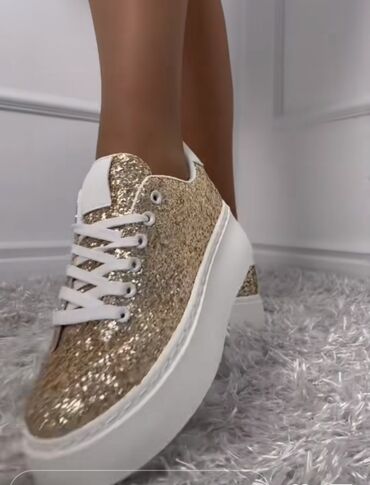 Women's Sneakers and athletic shoes: 38 — 7