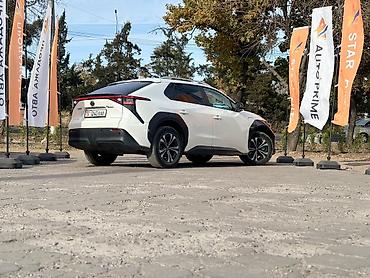 гидро ручник: Toyota bZ4X: 2023 г., Электромобиль, Кроссовер — 2