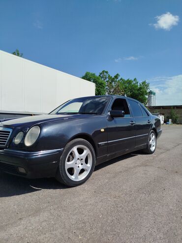Mercedes-Benz: Mercedes-Benz E-Class: 1997 г., 4.3 л, Автомат, Бензин, Седан
