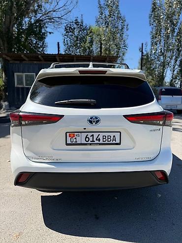 volvo 6×2: Toyota Highlander: 2020 г., 2.5 л, Гибрид, Кроссовер — 4