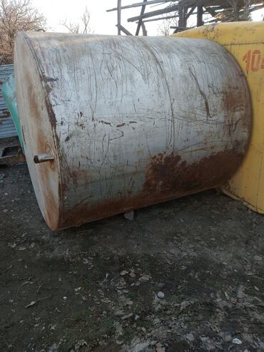 Баки: Бак — 7