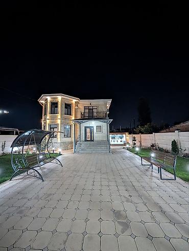 Продажа коттеджей и домов: 6 комнат, 300 м², 6 соток, Бишкек — 32