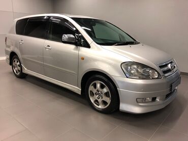 Toyota: Toyota Ipsum: 2002 г., 2.4 л, Автомат, Бензин, Минивэн