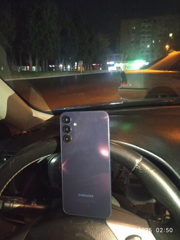 Tavalar: Samsung Galaxy A14, rəng - Bənövşəyi