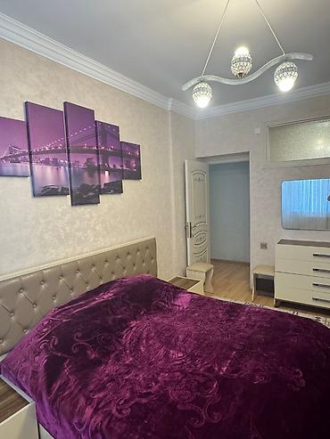 Mənzillər: Bakıxanov qəs., 3 otaqlı, Yeni tikili, 90 kv. m — 4