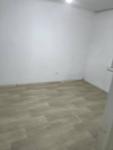дом с действующим бизнесом: 20 м², 1 комната