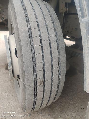 Шиналар: Шина для коммерческого транспорта Michelin X Multi 215/75 R17.5 — 4