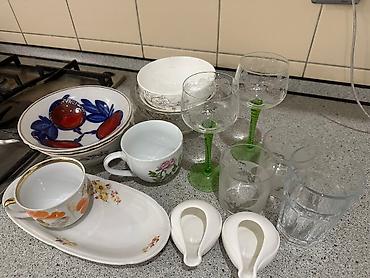 Чайные наборы и сервизы: Здравствуйте! Продаю б/у посуду состояние ✅ 1) декоративный — 10
