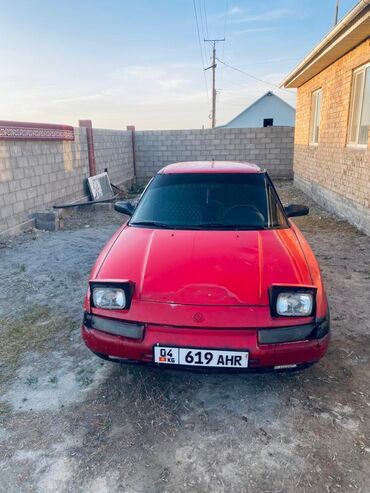 Mazda: Mazda : 1991 г., 1.6 л, Механика, Бензин, Хэтчбэк