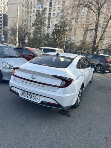 Hyundai: Hyundai Sonata: 2019 г., 2 л, Автомат, Газ, Седан — 6