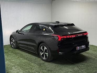 byd e9 1: Zeekr 001: 0.1 л | 2022 г. Лифтбек — 7