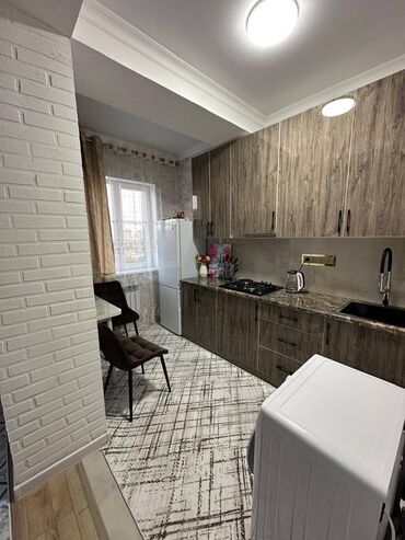 сдаю швейный цех с оборудованием: 2 комнаты, 50 м², Элитка, 6 этаж, Евроремонт