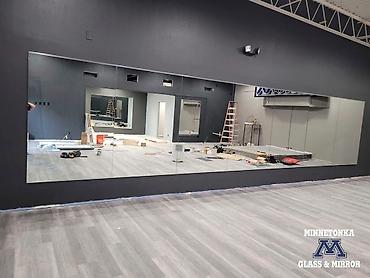 Зеркала: Зеркало для спортзала, состоящее из нескольких панелей. Подходит для — 13