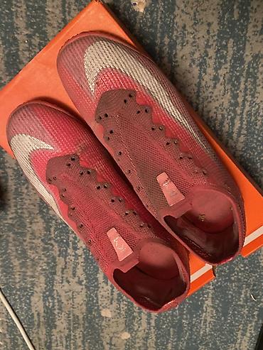 мото ролик: Футбольные бутсы Nike Mercurial (TF) для игры на искусственном — 1