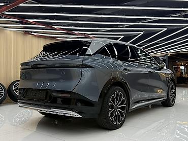 Zeekr: Zeekr 7X: | 2025 г. Кроссовер — 15