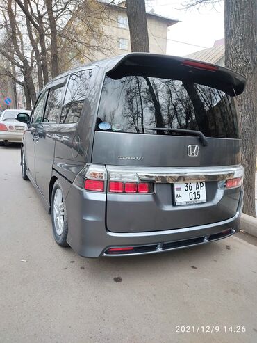 буфер машина: Honda Stepwgn: 2008 г., 2 л, Автомат, Бензин, Минивэн