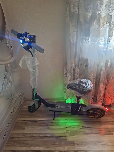 ты стенд: Elektrik skuter – oturacaqlı, işıqlı model Xüsusiyyətlər: - Çıxarıla — 6