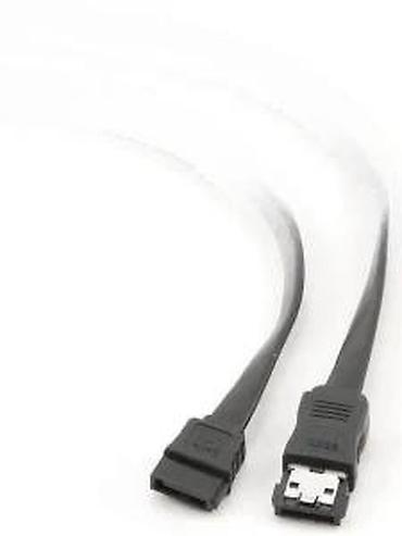 Tehnički kablovi: SATA – eSATA kabl, crni - Tip konektora: jedan standardni interni — 11