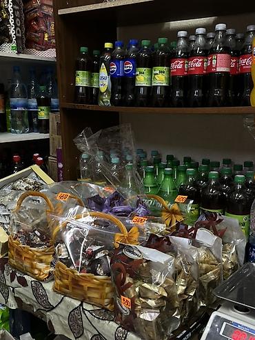 бутылки пэт: Продуктовый ассортимент для магазина/кав'ярни: чай, кофе, сладости — 3