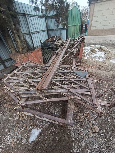 Тракторы МТЗ (Беларус): Трактор Беларус МТЗ-82.1 с кабиной. Характеристики и особенности: - — 8