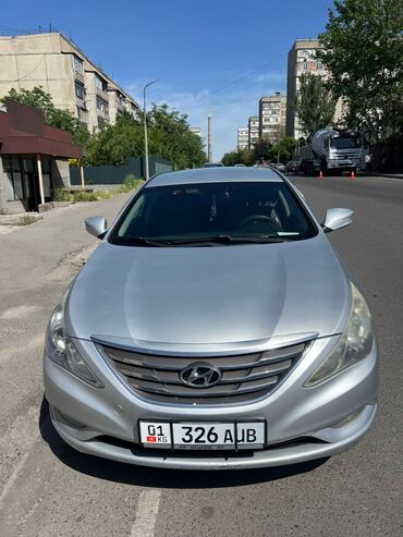 Hyundai: Hyundai Sonata: 2012 г., 2 л, Автомат, Газ, Седан