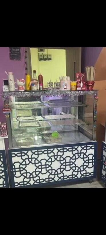 Yataq otağı dəstləri: Quru şirniyyat vitrini 3aydl alınıb 280₼ təcili satılır Nizami anadolu