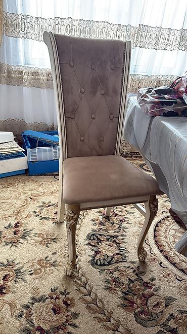 Стулья для зала: Стул для зала, Дерево — 10