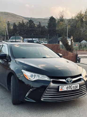 уаз 5 местный: Toyota Camry: 2016 г., 2.5 л, Автомат, Гибрид, Седан