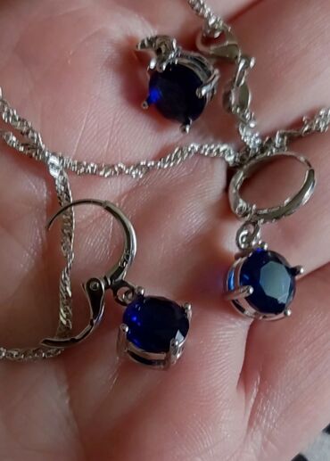 Наборы украшений: Комплект из серебра 925 пр💫. серьги + цепочка с кулончиком. вставка — 9