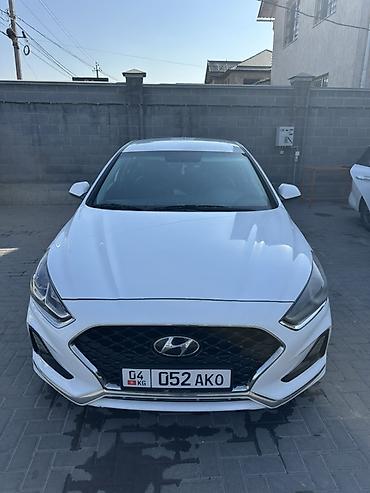 Hyundai Sonata: 2019 г., 2 л, Автомат, Газ, Седан