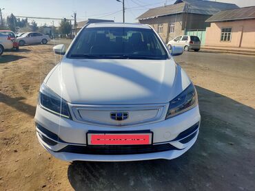 китайские авто: Geely : 2018 г., 2.4 л, Автомат, Электромобиль, Седан