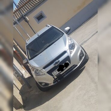 ilkin odenis 2500 azn avtomobil: Chevrolet Spark: 1.2 l | 2023 il 86000 km Hetçbek
