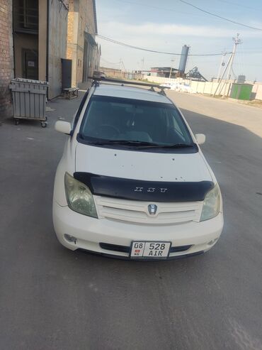 Toyota: Toyota ist: 2003 г., 1.5 л, Автомат, Бензин, Хэтчбэк
