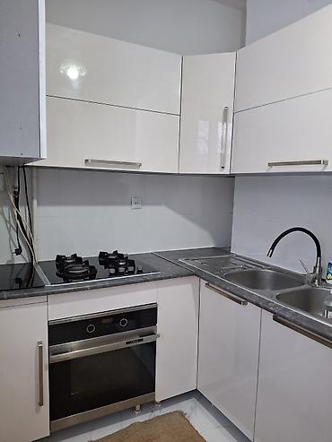 квартира барачный: 1 комната, 35 м², Военный городок 105 серия, 2 этаж, Косметический ремонт — 1