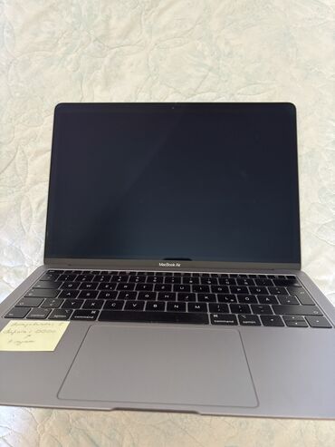 Ноутбуки: Ноутбук, Apple, 8 ГБ ОЗУ, Intel Core i3, 13.1 ", Б/у, Для несложных задач