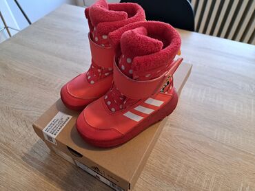 prodaja kaputa beograd: Boots, Adidas, Size - 24