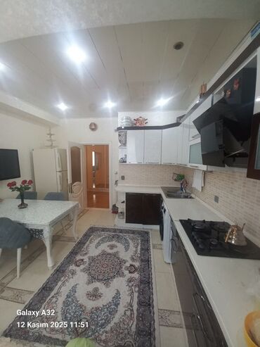 Yeni tikili: 4 otaqlı, Yeni tikili, m. Dərnəgül, 135 kv. m — 3