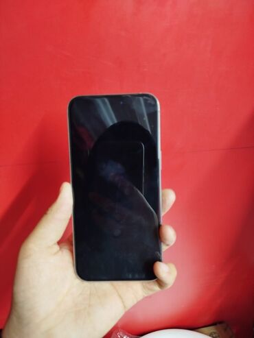 наушник айфона: IPhone 15 Pro Max, Колдонулган, 256 ГБ, Күмүш, 87 %