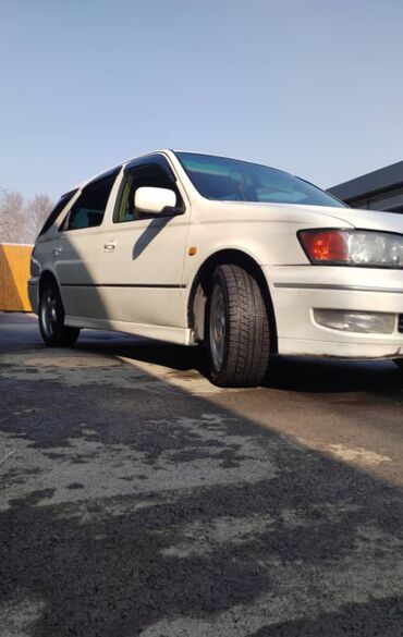 Toyota: Toyota Vista: 1999 г., 2 л, Автомат, Бензин, Универсал — 10