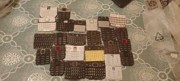 Digər ehtiyat hissələri: Köhnə model mobil telefon korpusları və ehtiyat hissələri dəsti - — 7