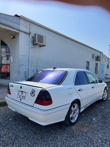 Mercedes-Benz: Mercedes-Benz 230: 2.3 l | 1999 il Sedan lalafo.az -da Mercedes-Benz: Mercedes-Benz 230: 2.3 l | 1999 il Sedan