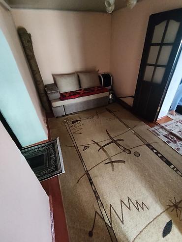 Продажа коттеджей и домов: Дом с двором и хозпостройками - Кирпичный забор, откатные/распашные — 2