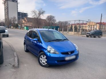 фит алмашам: Honda Fit: 2004 г., 1.3 л, Вариатор, Бензин, Хетчбек