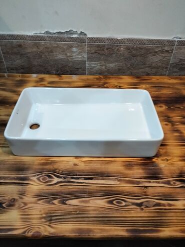 Çanaqlar, tülpanlar: Üstəqoyma (countertop) hamam otağı çanaqları Model çeşidləri: - — 2