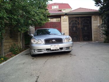 Hyundai: Hyundai Sonata: 2 l | 2003 il Sedan