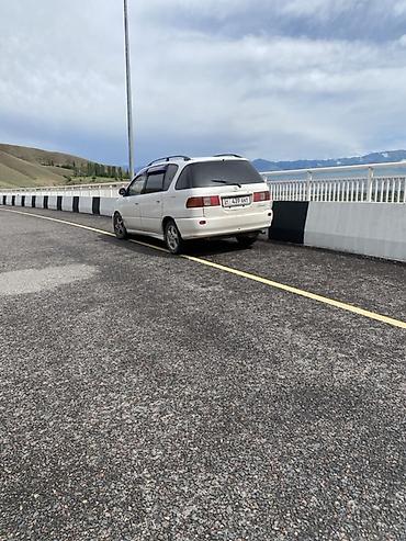 sprinter 2 9: Toyota Ipsum: 1999 г., 2 л, Автомат, Бензин, Минивэн — 1