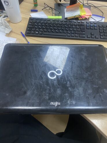 рабочий ноутбук: Ноутбук, Fujitsu, 2 ГБ ОЭТ, Intel Pentium, 14 ", Колдонулган, Татаал эмес тапшырмалар үчүн, эс тутум SSD