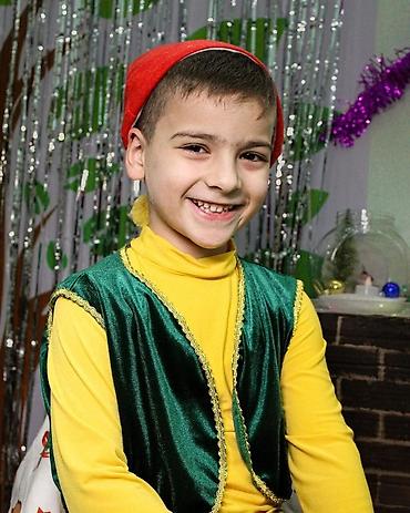 karnaval: Uşaqlar üçün personaj və karnaval geyimlərin kirayəsi və satışı. Hər — 7