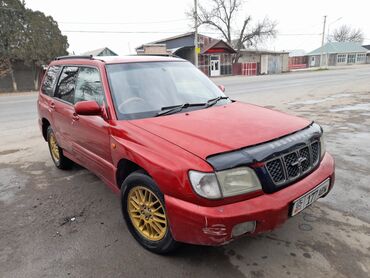 Subaru: Subaru Forester: 2000 г., 2 л, Автомат, Бензин, Седан